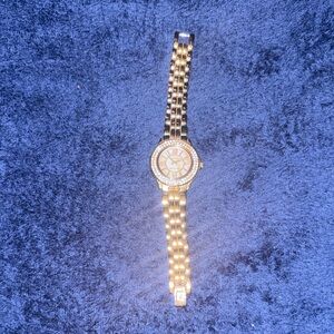 Anne Klein Vintage.ELEGANT!